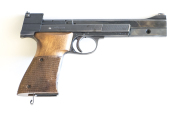 HAMMERLI MOD.208 S/A TARGET PISTOL: 22LR; 10 shot mag; 150mm(5 7/8”) barrel; g. bore; std sights, slide address & markings; vg profiles & clear markings; thinning blue finish to all metal; vg wooden grips; gwo & cond. #G24337 Post’47 L/R