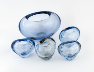 HOLMEGAARD set of five Danish glass Menuet Aqua Series vases designed Per Lütken in the late 1950s, the largest 10cm high