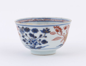 A Chinese porcelain tea bowl, circa 1770, 4cm high, 7cm diameter