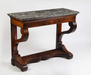 A Georgian mahogany console table with black marble top, early 19th century, 87cm high, 115cm wide, 46cm deep