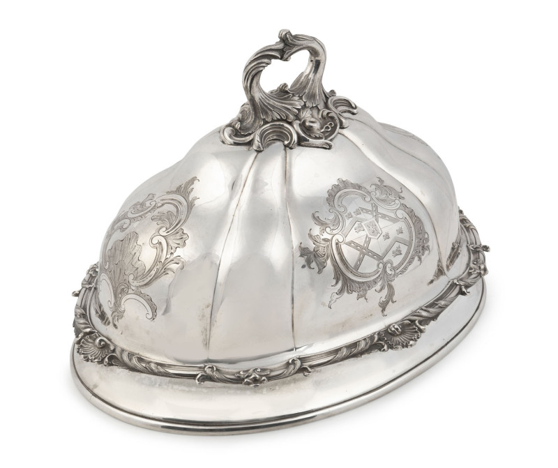 A fine Sheffield plate meat dome engraved with the Cochrane and Nesbitt family crests, early to mid 19th century, ​25cm high, 38cm wide, 28cm deep
