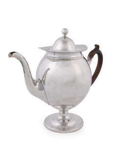 An antique Sheffield plate teapot with engraved griffin coat of arms with the motto "LOVE AND DREAD", early 19th century, 25cm high