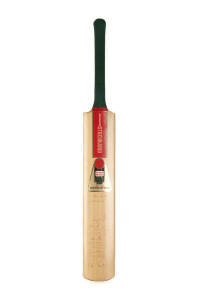 1987-88 AUSTRALIA/ NEW ZEALAND/ SRI LANKA, "Gray-Nicolls" Cricket Bat, signed by all three teams, with a total of 44 signatures including Allan Border, Dean Jones, Jeff Crowe, Richard Hadlee & Arjuna Ranatunga. Good condition.