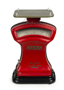 AVERY 2lb. grocer's scales, red and black enamel finish, early 20th century, ​ex Australia Post, 37cm high