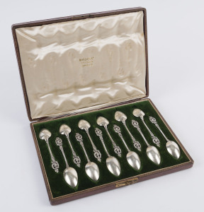 A set of 12 French spoons in original plush fitted box, by Morlot & Co. of Marseille, 19th century, 14.5cm long, 272 grams total, the box 31.5cm wide