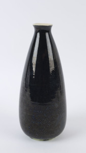 TOM SANDERS studio pottery vase, incised "Tom Sanders, Eltham", 26cm high