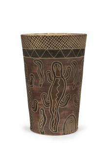 CARL COOPER pottery vase with incised lizard decoration, incised "Carl Cooper, 1947", 16cm high