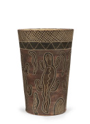 CARL COOPER pottery vase with incised lizard decoration, incised "Carl Cooper, 1947", ​16cm high