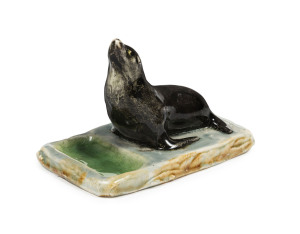 GRACE SECCOMBE pottery seal dish, incised "G. S. Aus", 9cm high, 13cm wide