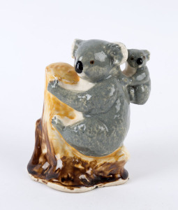 Grace Seccombe style mother and baby koala statue, 13cm high