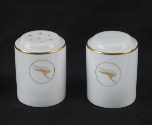 QANTAS Ist class pair of porcelain salt and pepper shakers by WEDGWOOD, circa 1960, stamped "Wedgwood, Made In England", ​4.5cm high