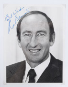 AUSTRALIAN OLYMPIC ATHLETE SIGNATURES: Selection with HERB ELLIOT (Gold 1500m, 1960 Rome Olympics) signed photograph (21 x 16.5cm) plus signed first day covers (30), two of the covers for 1972 Munich Olympics or 1976 Montreal Olympic additionally signed b - 3