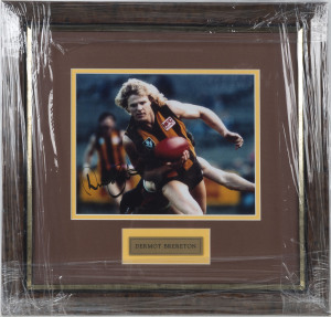 HAWTHORN - DERMOT BRERETON: signed photograph (19.5x24cm) of the Hawthorn great, attractively mounted, framed & glazed, overall 43x45cm.