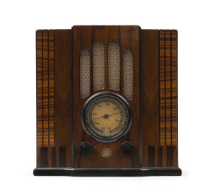 G.E. (General Electric) timber cased mantel radio, 27cm high, 27cm wide, 17cm deep