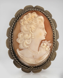 An antique cameo brooch in silver gilt mount, 19th century, ​6cm high