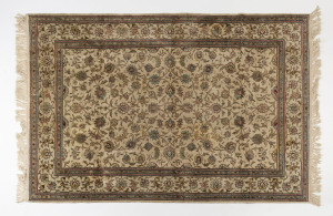 A fine Persian silk hand-woven rug with floral motif, late 20th century, ​190 x 120cm