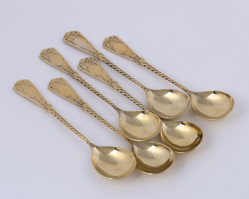 A set of six Russian silver teaspoons with original gilt finish, 20th century, Soviet Russian assay marks, 10.5cm long, 60 grams total