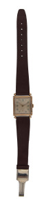 DUNKLINGS 9ct gold square cased vintage gents wristwatch with subsidiary second dial, ​3.5 x 3cm