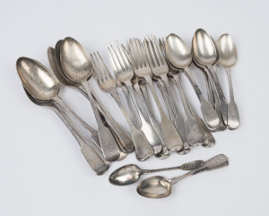 Thirty one pieces of antique English sterling silver flat ware with engraved deer's head crest, comprising 7 table spoons, 8 spoons, 3 teaspoons and 12 dinner forks, 18th and 19th century, 1,630 grams total