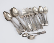 Thirty one pieces of antique English sterling silver flat ware with engraved deer's head crest, comprising 7 table spoons, 8 spoons, 3 teaspoons and 12 dinner forks, 18th and 19th century, ​1,630 grams total