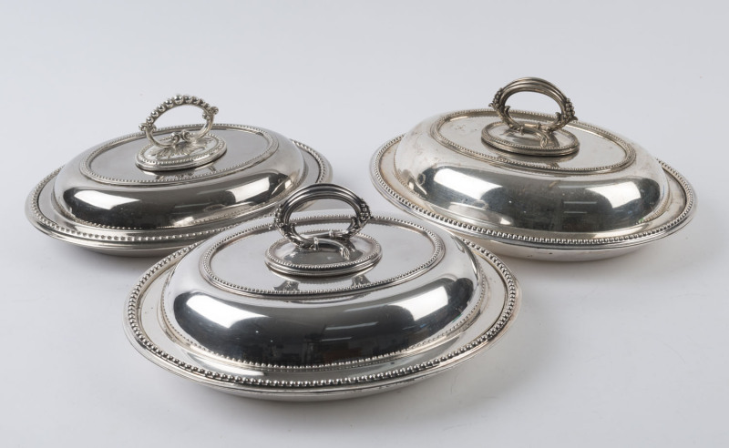 Three silver plated vegetable tureens, 20th century, ​the largest 14cm high, 30cm wide