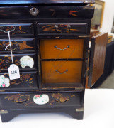 A Japanese traveling jewellery vanity box, lacquer ware with porcelain panels, Meiji period, ​41cm high - 4