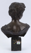 Antique Italian bronze bust of a lady on marble plinth, 19th century, signed on the back "ENIO......?, Naples", ​30cm high - 4