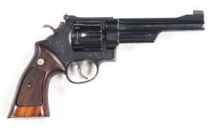 SMITH & WESSON MODEL 27-2 C/F REVOLVER: 357 Magnum; 6 shot fluted cylinder; 149mm ((5 7/8") barrel; vg bore; standard sights & Cal markings to the barrel; S&W address & Trade mark to rhs of frame; sharp profiles & clear markings; retaining 98% original bl