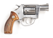 CHARTER ARMS MODEL UNDER COVER C/F REVOLVER: 38 SPL; 5 shot fluted cylinder; 48mm (1 7/8") round barrel; vg bore; standard sights, barrel address & 38 SPL markings; sharp profiles & clear markings; polished stainless steel finish to all metal; vg original