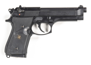 BERETTA MOD 92F S/A PISTOL: 9mm Para; 15 shot mag; 123mm (4 7/8") barrel; g. bore; standard sights; address to lhs of slide & Cal markings to rhs; vg profiles & clear markings; retaining 98% original blacked factory finish; fitted with Pachmayr rubber gri