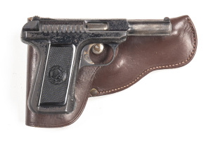 U.S. SAVAGE MOD.1917 S/A POCKET PISTOL: 32 Cal; 7 shot mag; 92mm (3¾”) barrel; g. bore; standard sights; Savage address & Patent dates to top of slide; g. profiles & clear markings; retaining 70% original blue finish; vg Savage hard rubber grips; complete