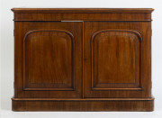 An English mahogany cabinet with two doors, 19th century, ​76cm high, 107cm wide, 48cm deep