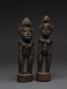 Two female standing figures, carved and patinated wood, Senufo tribe, Ivory Coast, 24cm high