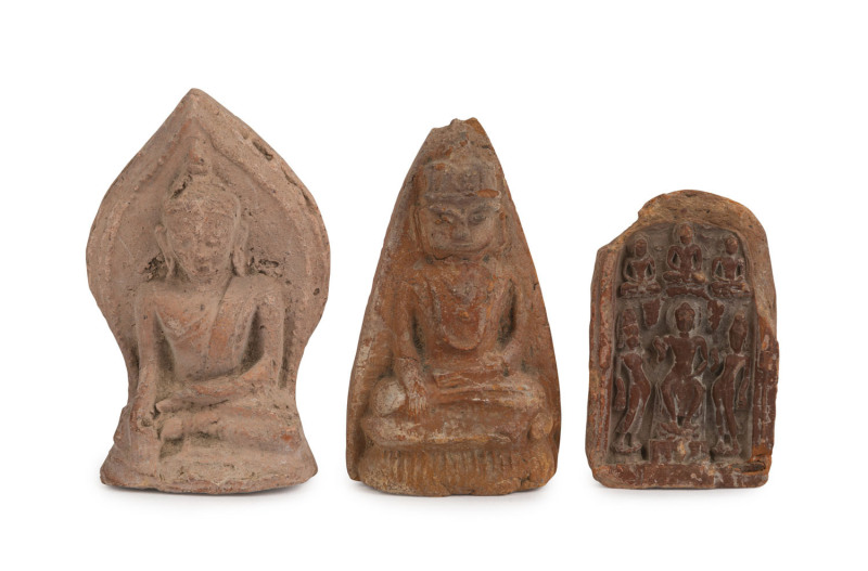 Three antique Indian seated Buddha plaques, 12th century and earlier, ​the largest 9.5cm high