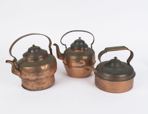 Three old copper kettles, 19th and 20th century, the largest 29cm high, 28cm wide