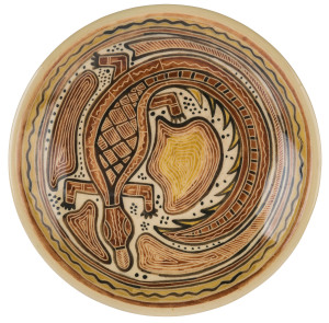 CARL COOPER pottery dish with Aboriginal crocodile design, incised "Carl Cooper, Australia, 1950", 19cm diameter