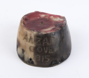 A trench art horse's hoof candle holder engraved "ANZAC COVE 1915", 6cm high, 10cm wide, 11.5cm deep