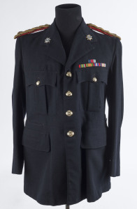 ROYAL AUSTRALIAN CORPS OF TRANSPORT, jacket with appropriate buttons, epaulettes and two lapel badges. Excellent condition.