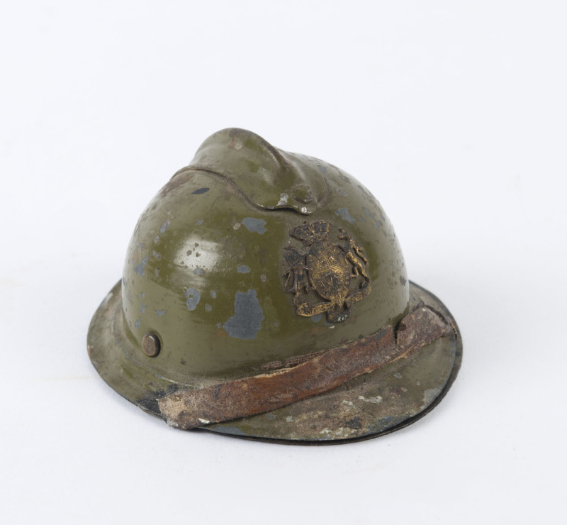 WW1 period military helmet inkwell, ​5cm high