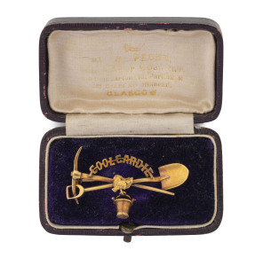 "COOLGARDIE" rare Australian gold miner's brooch, 15ct yellow gold with full LARARD BROS. marks, 19th century, 4.5cm wide, 4.3 grams