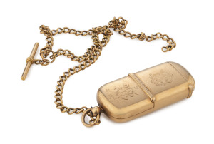 WILLIAM DRUMMOND & Co. 15ct gold antique combination sovereign vesta case with 15ct gold fob chain, late 19th century, the case 8cm high, 83.5 grams total