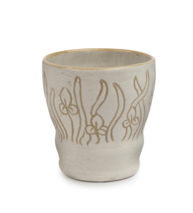 ARTHUR MERRIC BOYD pottery vase with sgraffito floral motif, incised "A. M. Boyd 1946 DM", 8.5cm high, 8cm diameter