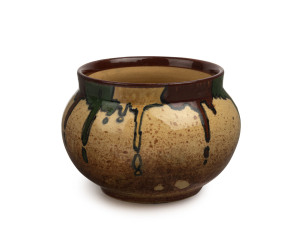 P.P.P. (PRESTON PREMIER POTTERY) dribble glazed pottery vase, stamped "PPP", 8cm high, 12cm wide