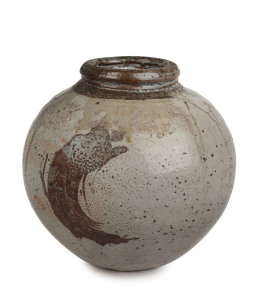 SERGIO SILL studio pottery vase, artist signature and monogram on the base, 26cm high, 25cm wide