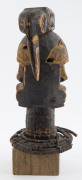 A double sided bust, carved wood and wicker with earth pigment, Ekoi tribe, Nigeria/Cameroon, on later wooden base, ​33cm high overall - 4
