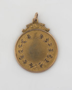 TASMANIAN INTEREST, 9ct gold fob engraved "From Huonville A.I.F. T. TANNER, 1916", stamped "H.S. 9c", 3.5cm high, 6 grams - 2