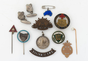 Badges, cufflinks, medals etc, including a 9ct gold fob (3 grams), plus a gold and pearl stickpin, (11 items), 