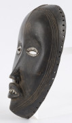 A ceremonial mask, carved and painted wood with metal eyes and teeth, Dan tribe, Ivory coast, ​19cm high - 5