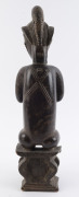 Seated male figure holdings his beard, carved wood and trade bead with remains of painted finish, Baule tribe, Ivory Coast, ​53cm high - 7