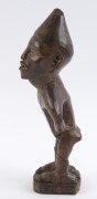 A male fetish figure, carved wood, Bakongo tribe, Congo, 26.5cm high - 5